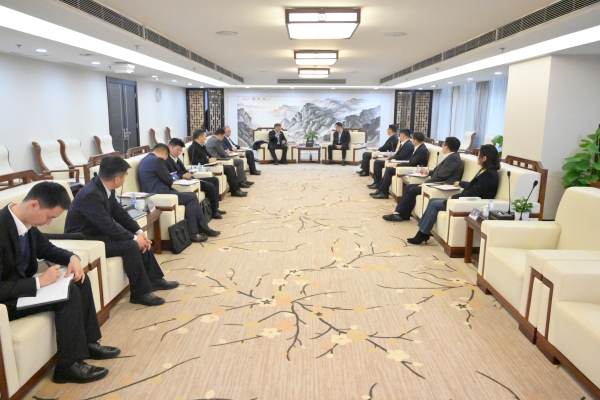 张翼会见海螺创业副总经理汪学森一行
