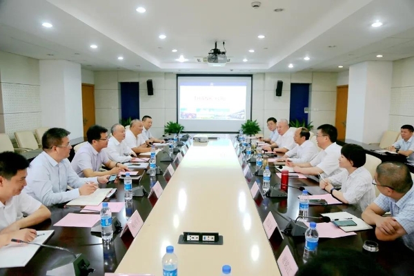 涂晓平拜访江苏港口集团