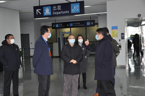 【众志成城抗疫情】涂晓平赴上海吴淞口国际邮轮港检查慰问
