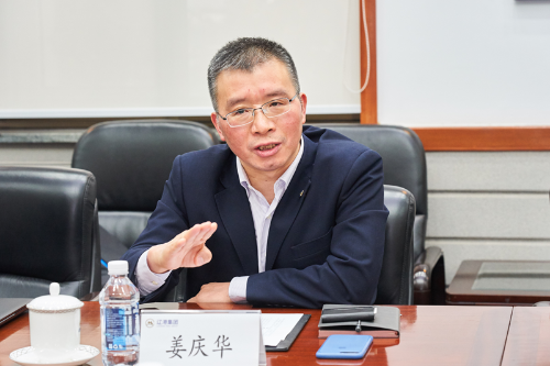 姜庆华带队拜访辽宁港口集团
