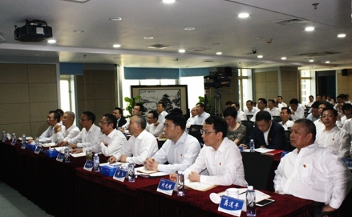 不忘初心、牢记使命┃长航集团党委组织“不忘初心、牢记使命”主题教育集中学习
