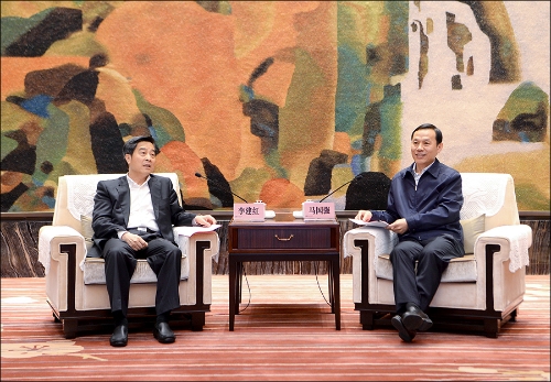 李建红拜会武汉市委书记马国强、市长周先旺