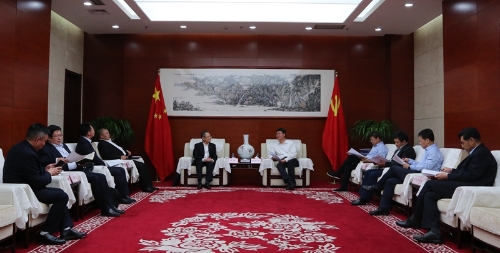 张锐率队拜访重点客户 深入推进战略合作