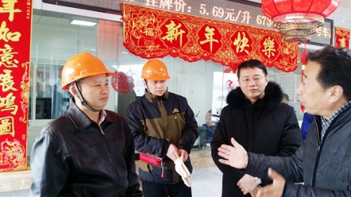 涂晓平在南京检查安全慰问一线员工