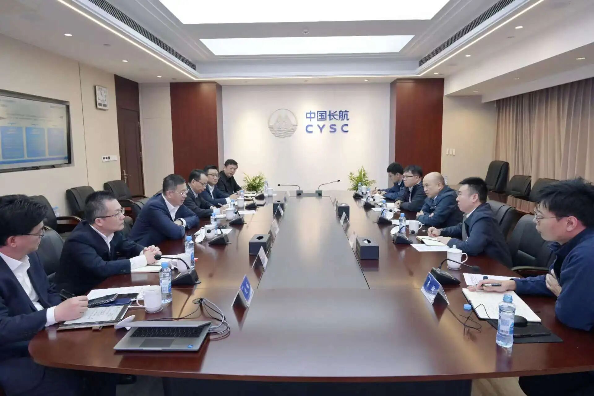 中国长航与中船海舟座谈交流