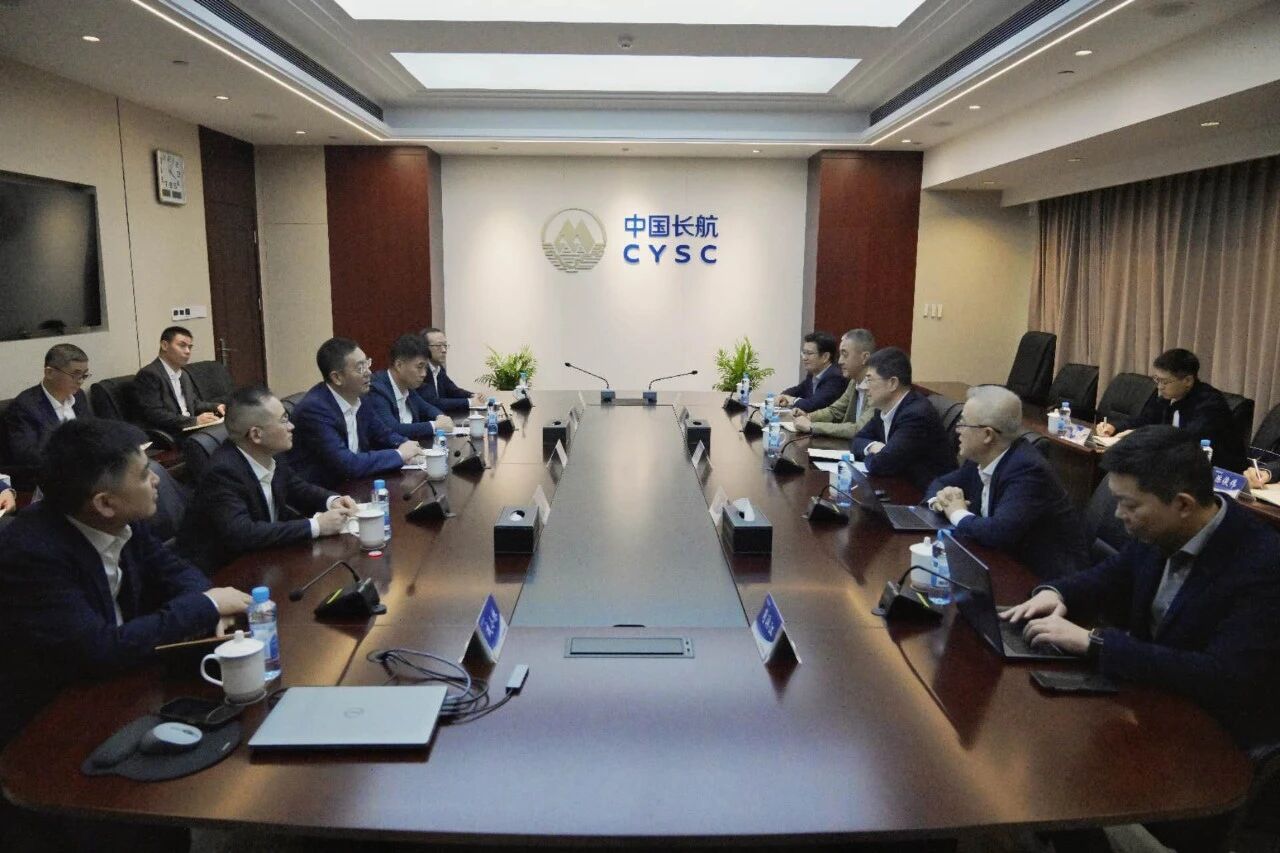 中国长航与中远海能座谈交流