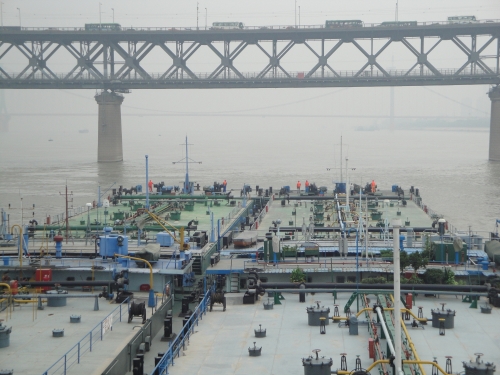 南京公司8月份水运主业实现高产